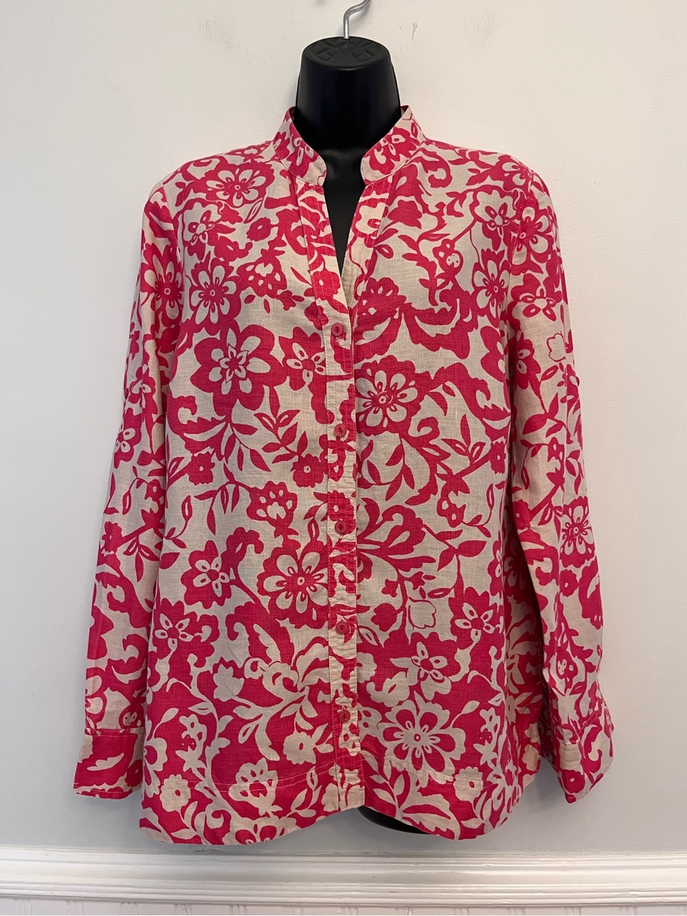 Charter Club Pink Floral Linen Button Down, Size Medium/Large